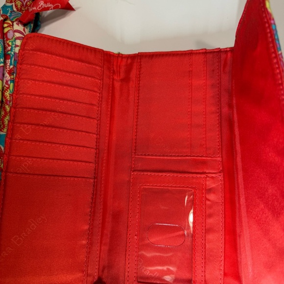 Vera Bradley Mailbag Messenger Bag with Wallet in Paisley in Paradise Pattern - Picture 8 of 8